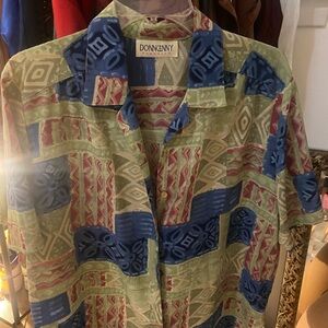 Short sleeve patterned vintage button down